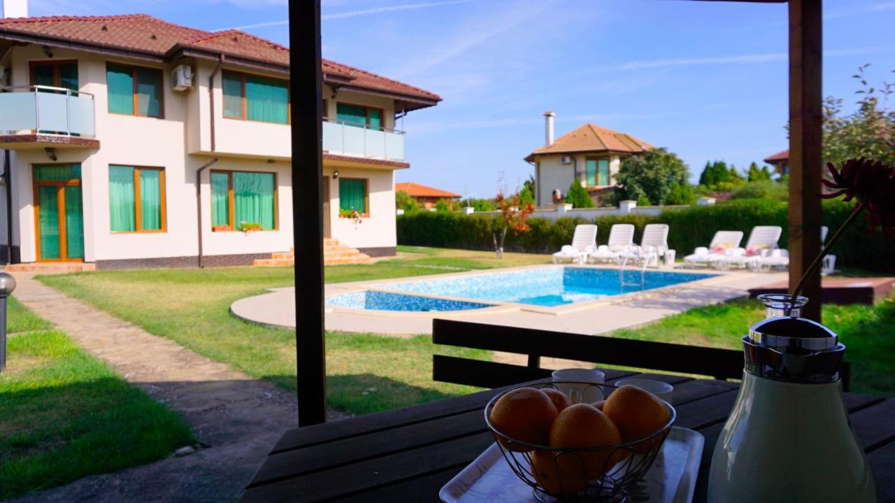 Вила Помело - Family Villa Pomelo Bŭlgarevo Zewnętrze zdjęcie