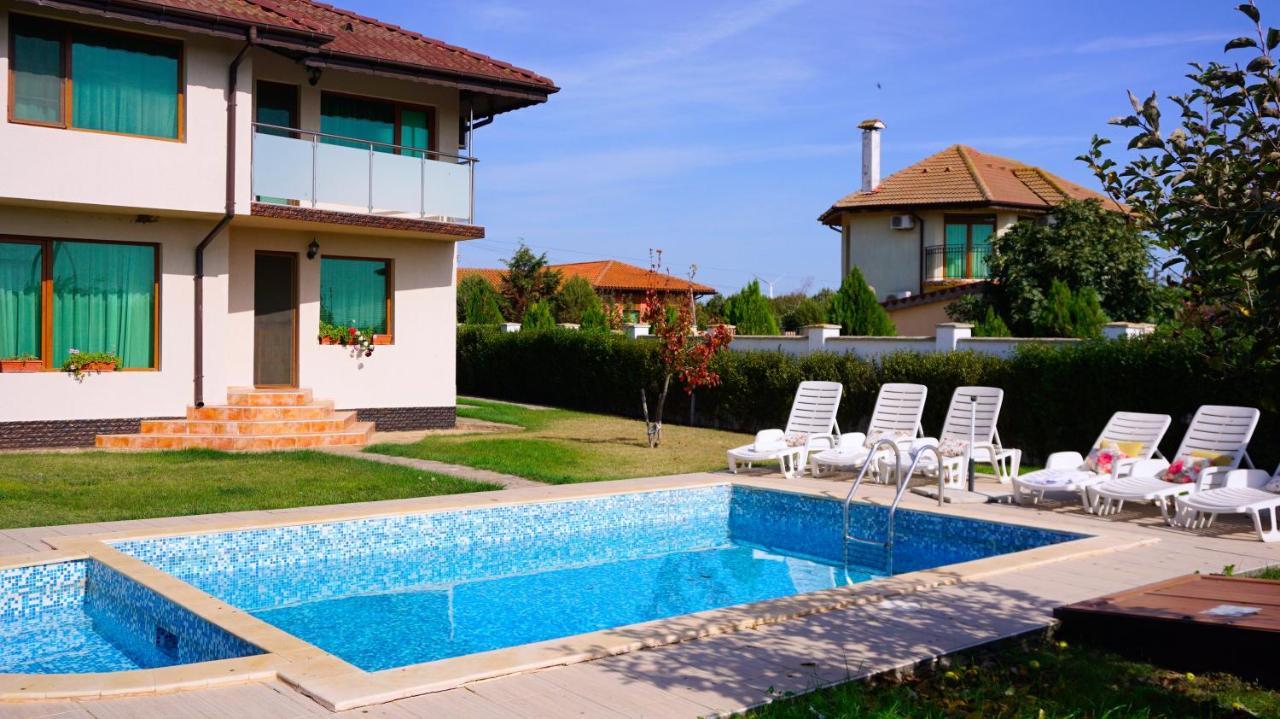 Вила Помело - Family Villa Pomelo Bŭlgarevo Zewnętrze zdjęcie
