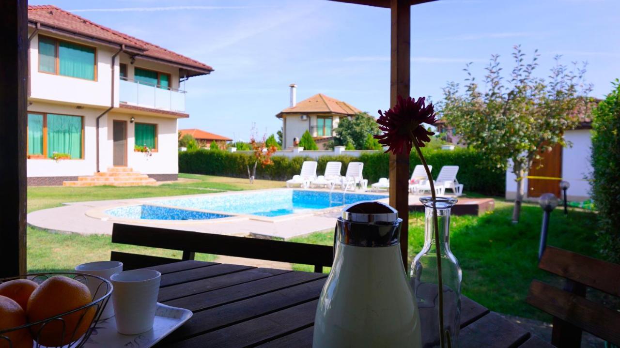 Вила Помело - Family Villa Pomelo Bŭlgarevo Zewnętrze zdjęcie