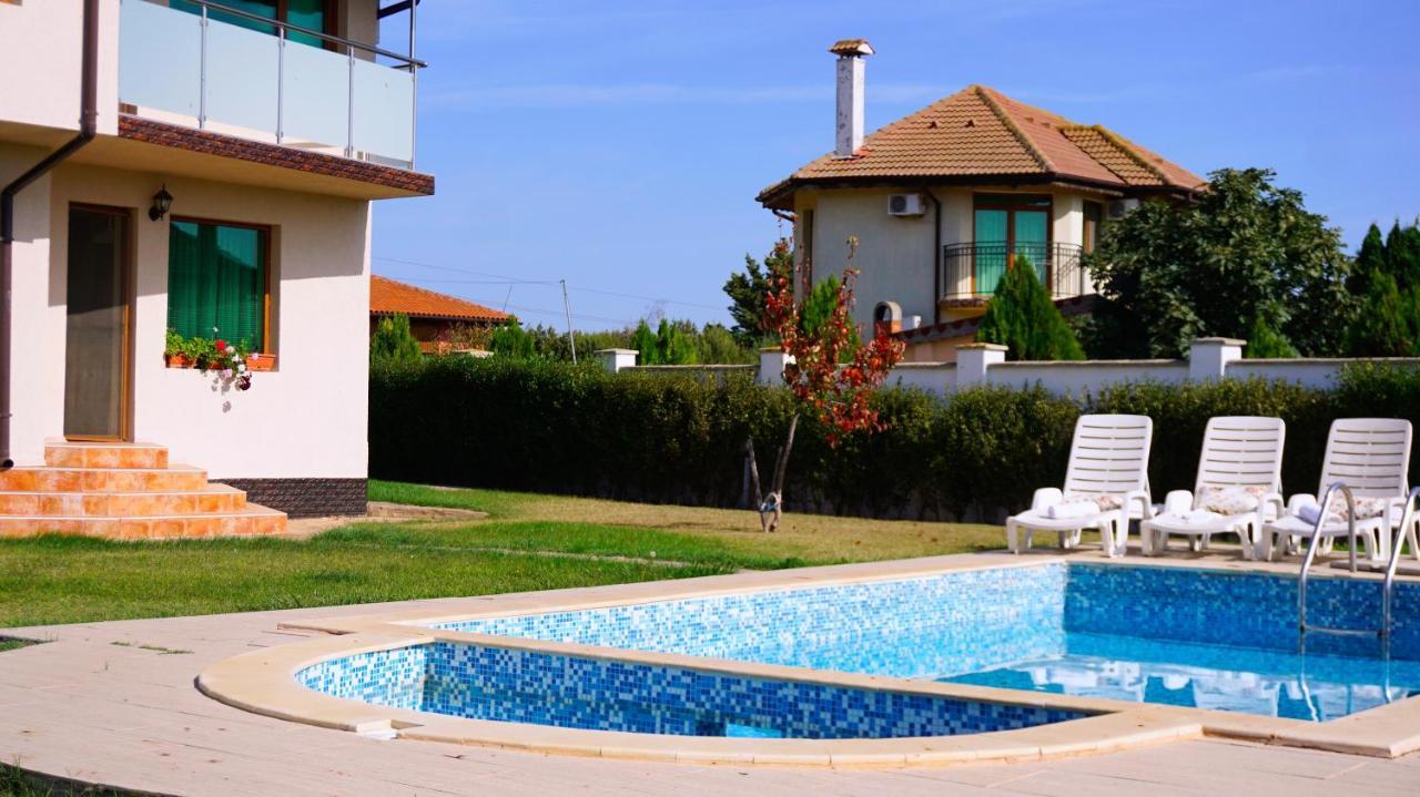 Вила Помело - Family Villa Pomelo Bŭlgarevo Zewnętrze zdjęcie